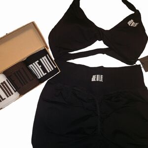 ✨ Joie In Life Flaunt Seamless Set + JNL Sock Bundle | NEW w/ Tags ✨